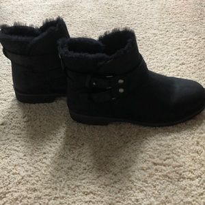 UGG BLACK boots size8